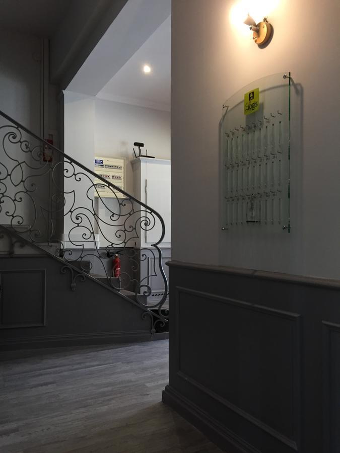 Logis Hotel Du Midi Salon-de-Provence Kültér fotó