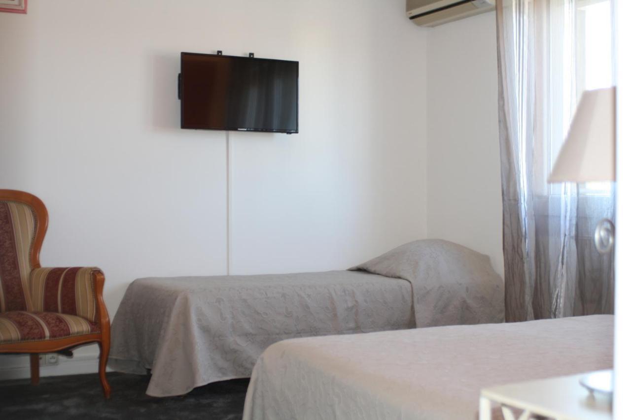 Logis Hotel Du Midi Salon-de-Provence Kültér fotó
